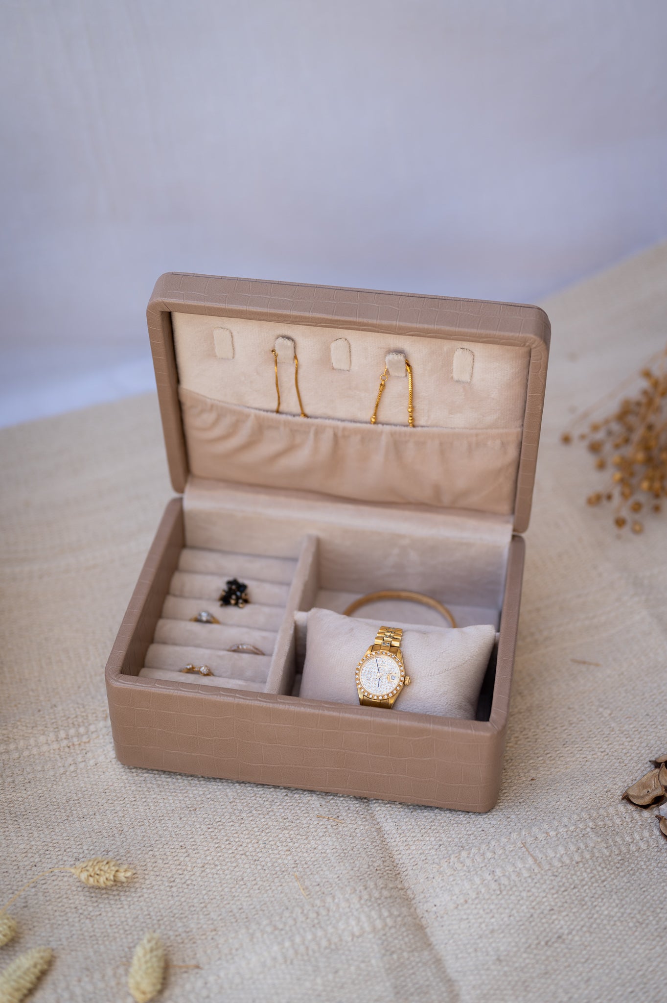 Gemma - Nude Mini Jewelry Box